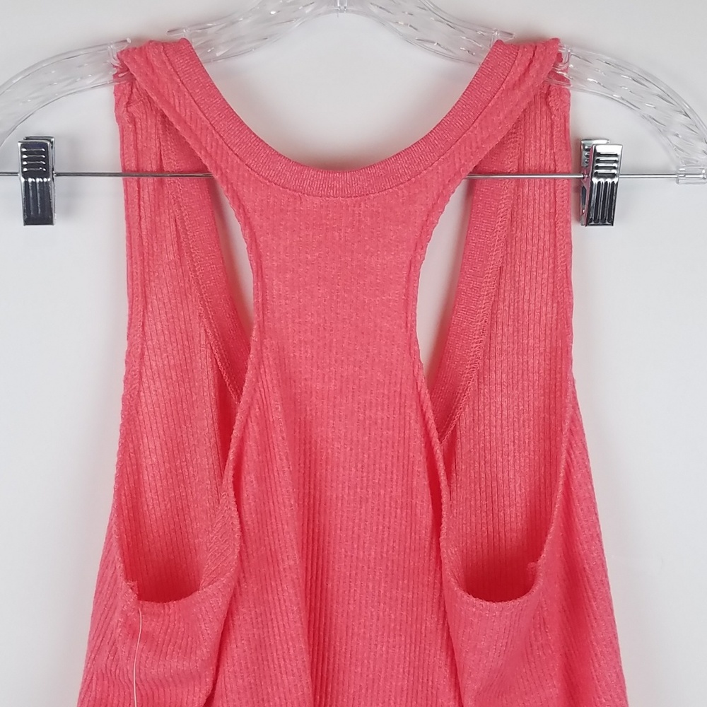 MAKE & MODEL | RACERBACK TANK - Picture 5 of 6